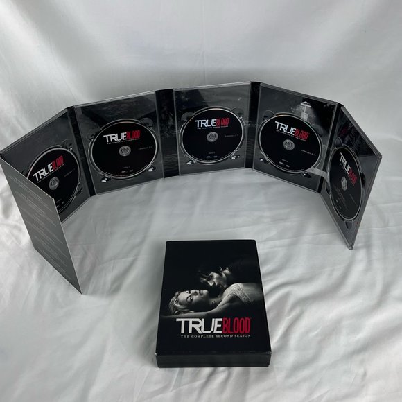 True Blood : Complete Season 2 (5 Disc DVD Set / Anna Paquin) - Picture 2 of 9